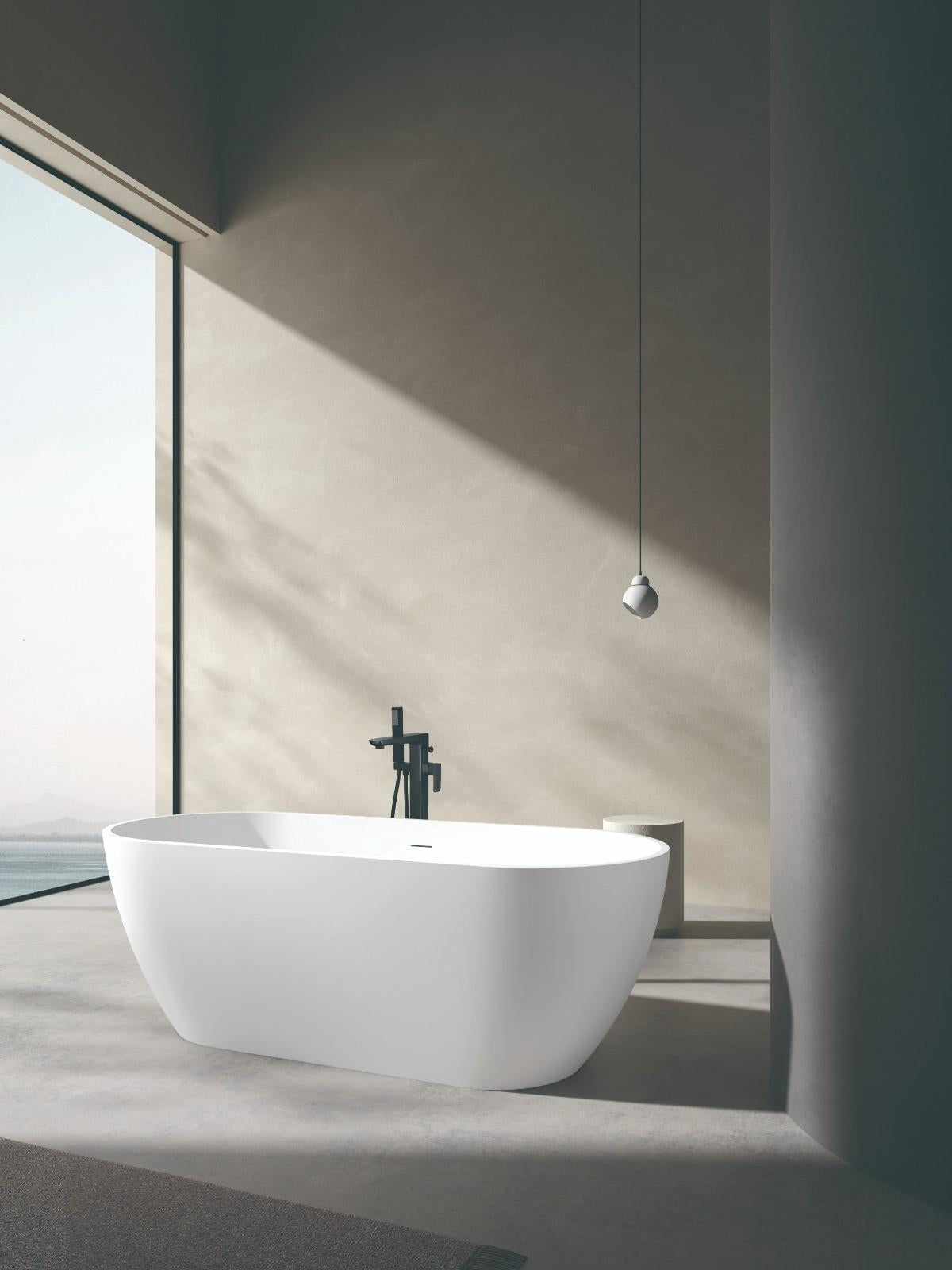 1650 x 700 x H570 mm Freestanding Bath