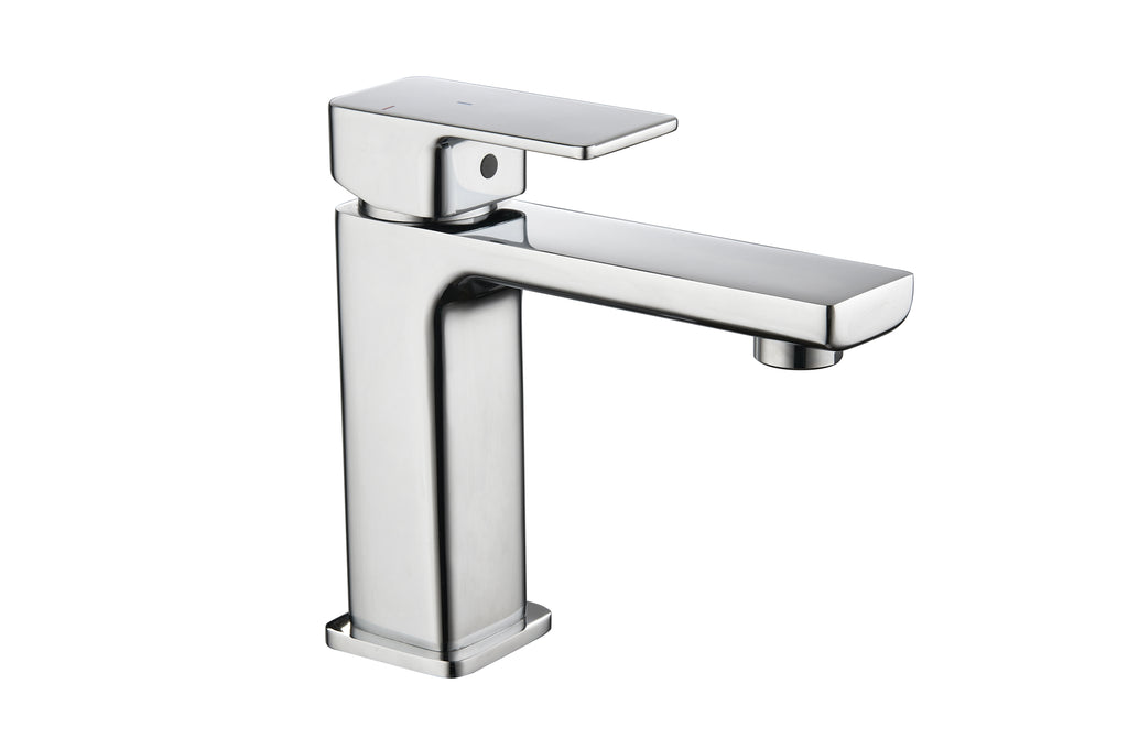 Front view of Quadrado Square Tap ECO in chrome finish with Eco Start and Eco Flow water-saving technology